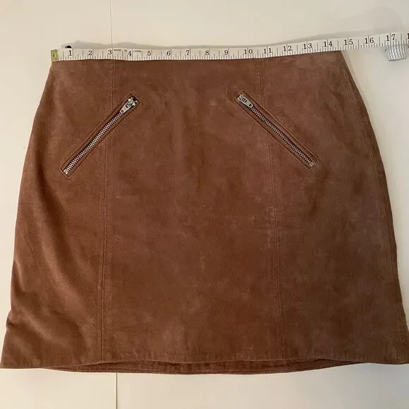 Blank NYC Suede Short Mini Skirt Coffee Bean Brown Tan Zip Detail Women's sz 27 - Picture 5 of 12